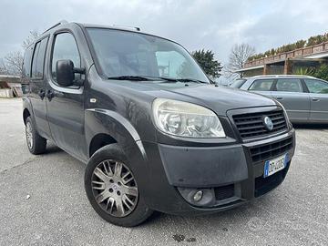 Fiat Doblo' 7 posti autocarro 1900mj