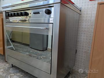 cucina a gas 5 fuochi 