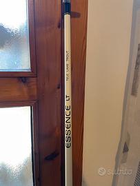 Canne pesca trota lago