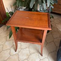 Tavolino in legno