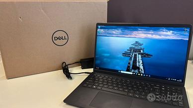 Dell Vostro 15 3510 nuovo - i3 / 8GB / 256GB SSD