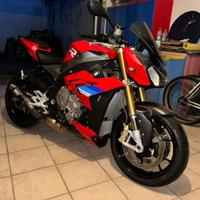 Bmw s1000r