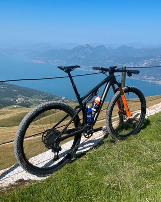 Specialized Epic Evo - tg M