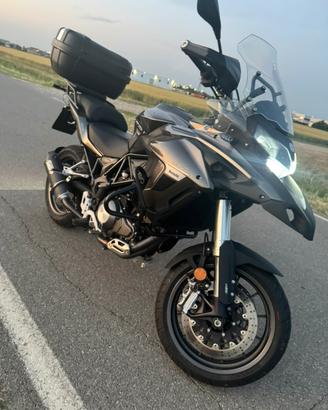 benelli trk502 stradale