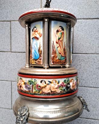 Portasigarette con carillon Love story, anni 60/70