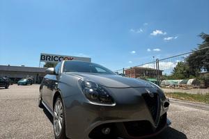 Alfa Romeo Giulietta TENUTA BENISSIMO