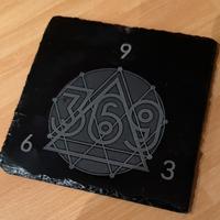 Simbolo 369 (triangolo Tesla) ardesia naturale