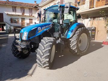 Trattore New Holland