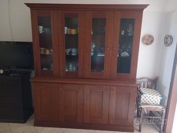 Credenza in vetro
