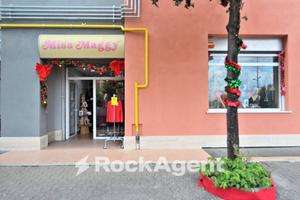 LOCALE COMMERCIALE, VIA INGHILTERRA