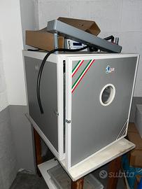 Incubatrice fiem MG 140/200 uova automatica