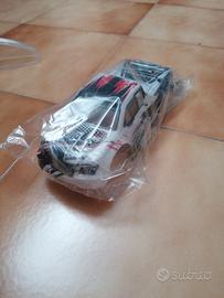 Himoto carrozzeria monster truck 28710 1/18