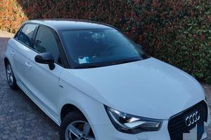 AUDI  A1  1200 TFSI  S LINE