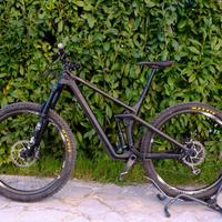 Canyon Strive CF 8.0 – Telaio e Ruote Full Carbon