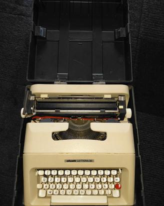 MACCHINA DA SCRIVERE OLIVETTI 35