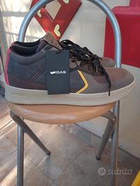 Due paia di scarpe nuove solo provate, un paio 25€