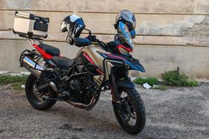 Benelli TRK 702 X 