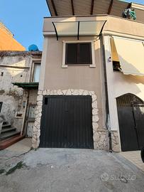 Casa appartamento garage/tavernetta