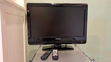 Tv 22 pollici + decoder