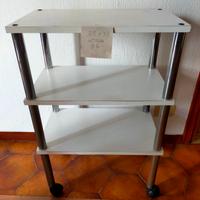 carrello a tre piani 