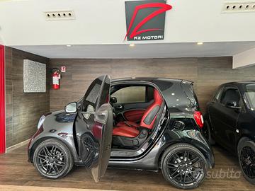 Smart ForTwo BRABUS 0.9 Turbo twinamic Xclusive-PE