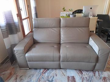 Divano 2 posti motorizzato reclinabile
