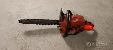 Motosega Husqvarna a scoppio modello 61