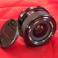 Obiettivo Sakar 28mm f2.8