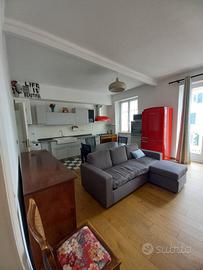 Stanza con Aria Condizionata Zona Foce Brignole