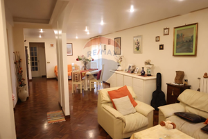 Baida. Appartamento 7 vani