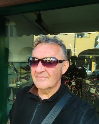Uomo badante