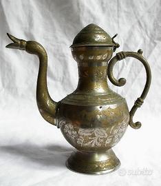 Bricco Orientale d'epoca