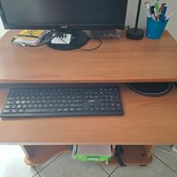 scrivania in buono stato