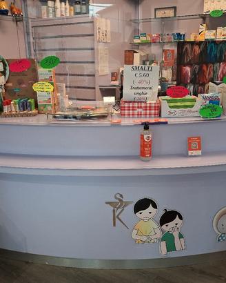 bancone di parafarmacia