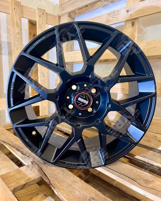 Cerchi MOMO REVENGE 17"   Fiat/Alfa/Abarth/Ford