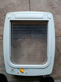 SWING 11
Portina per cani e gatti con chiusura a 4