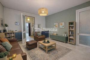 AMPIO 3 LOCALI CON BOX LIBERO SUBITO!!