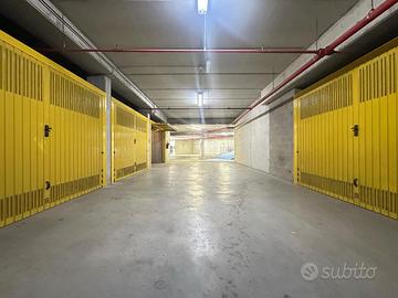 Box/Posto auto Imperia [Cod. rif gar.05VRG]