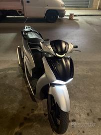 sh 125 2021