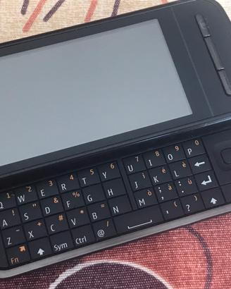 Cellulare Nokia C6
