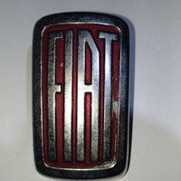 Fiat 600 fregio calandra anteriore