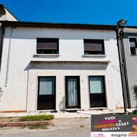 Villetta a schiera a 15 km da Legnago (Vr)