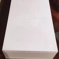 Tavolino bianco porta TV con ruote