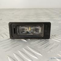 Luce Targa LED Posteriore Audi Q2 VW Tiguan II 5NA