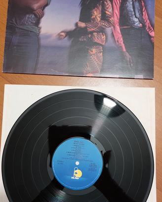 vinile blackout uhuru