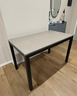 TAVOLO + SET DI SEDIE