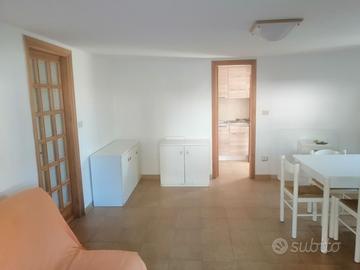 Appartamento in villa a La Caletta Giugno-Luglio