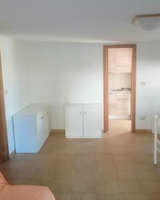 Appartamento in villa con giardino a La Caletta
