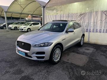 Jaguar F-Pace 2.0D 180cv Tetto apribile