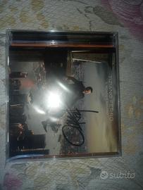 cd autografato da tiziano ferro 